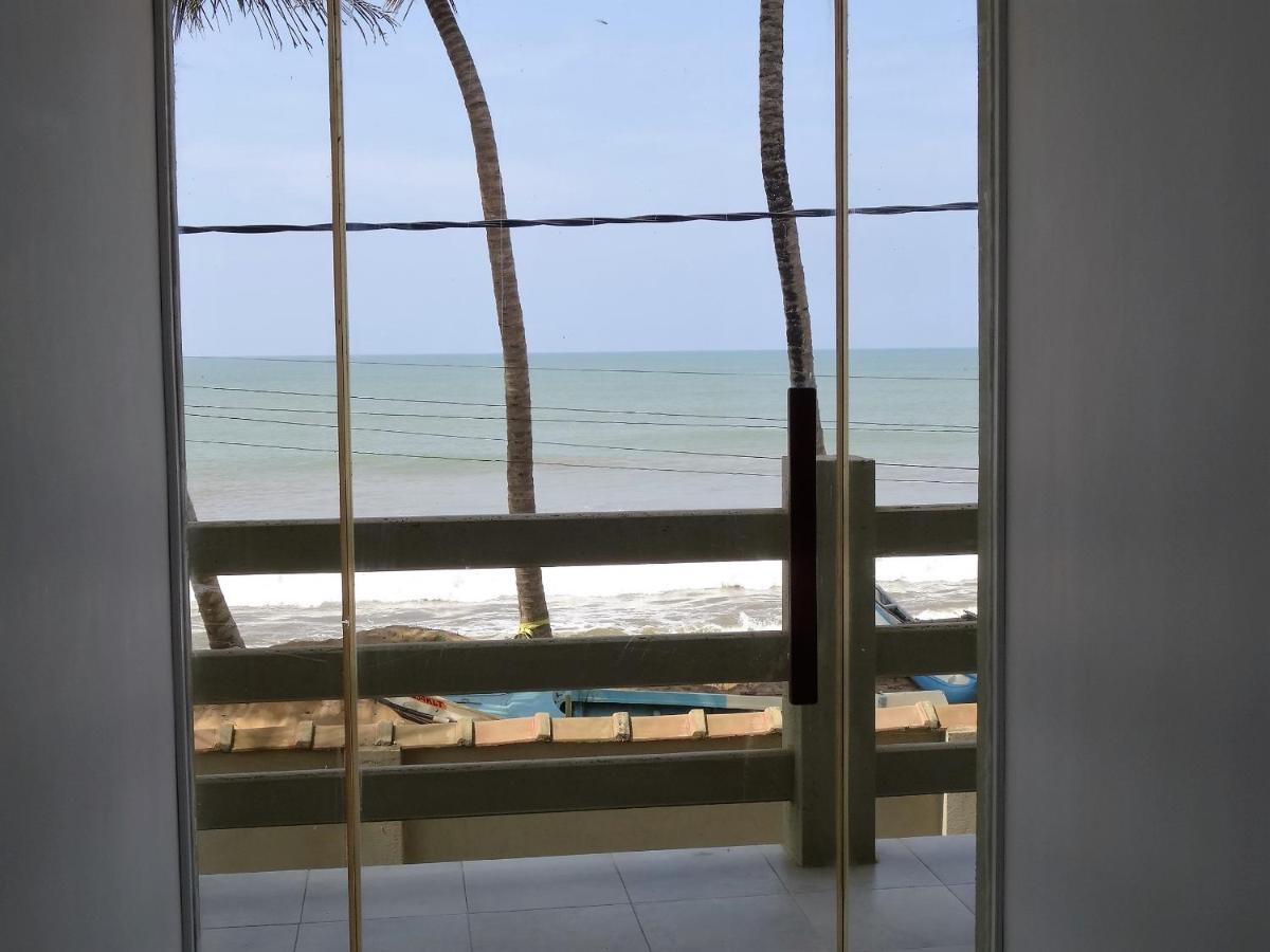 Amssler Beach Stay Kalutara Extérieur photo